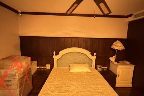 Кондоминиум с 4 спальнями в Сатхоне, Бангкок, Таиланд № 140104 - фото 8