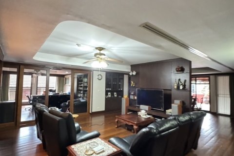Кондоминиум с 4 спальнями в Сатхоне, Бангкок, Таиланд № 140104 - фото 14