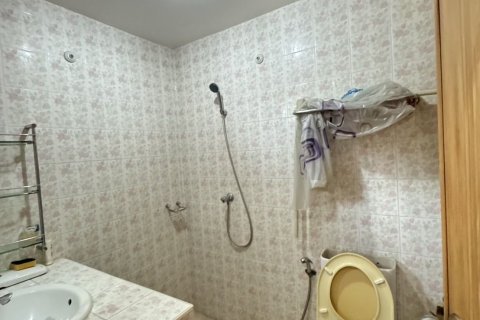 Кондоминиум с 4 спальнями в Сатхоне, Бангкок, Таиланд № 140104 - фото 20