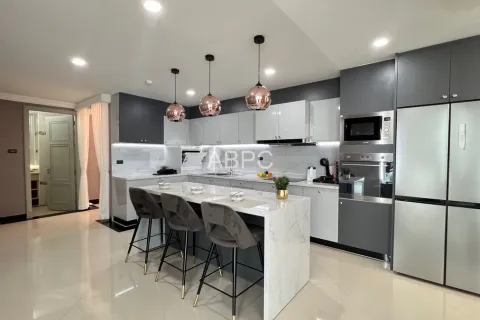 Condominio de 3 dormitorios en Pattaya, Tailandia № 211502 - foto 7