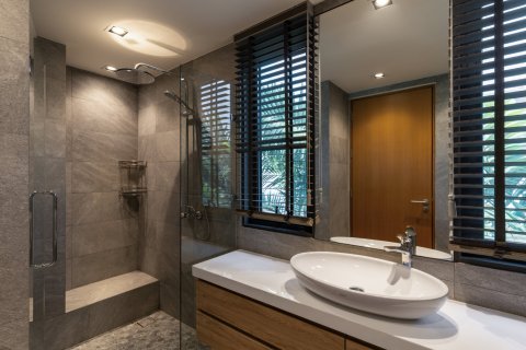 House in Bang Tao, Thailand 2 bedrooms № 162282 - photo 13