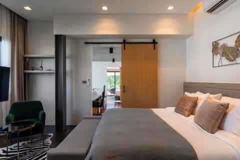 House in Bang Tao, Thailand 2 bedrooms № 162282 - photo 11