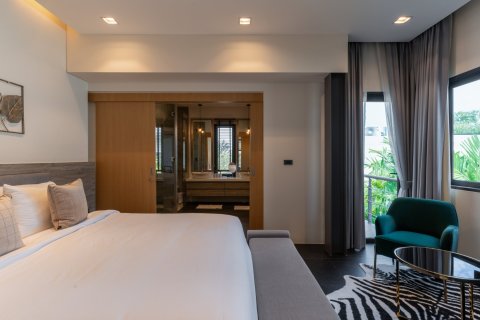 House in Bang Tao, Thailand 2 bedrooms № 162282 - photo 12