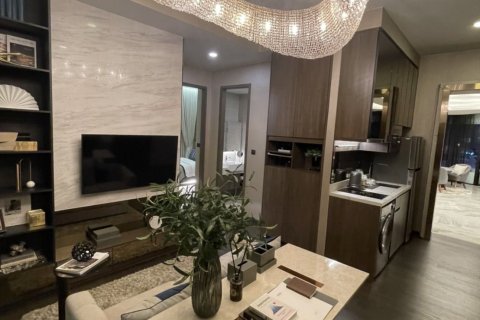 Condo à Watthana, Bangkok, Thaïlande, 2 chambres  № 162219 - photo 2