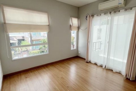 House in Kathu, Thailand 3 bedrooms № 158063 - photo 30