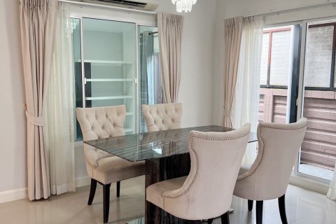 House in Kathu, Thailand 3 bedrooms № 158063 - photo 13