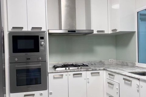 House in Kathu, Thailand 3 bedrooms № 158063 - photo 8