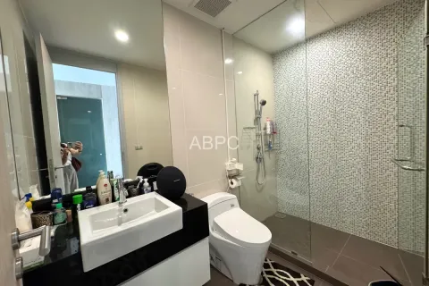 Condominio de 2 dormitorios en Pattaya, Tailandia № 211316 - foto 2