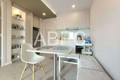 Condominio de 1 dormitorio en Jomtien Beach, Pattaya, Tailandia № 211318 - foto 5
