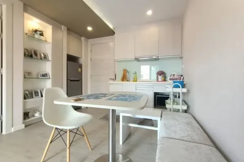Condominio de 1 dormitorio en Jomtien Beach, Pattaya, Tailandia № 211318 - foto 14