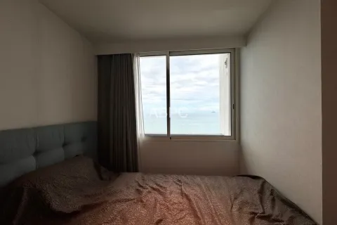 Condominio de 3 dormitorios en Jomtien Beach, Pattaya, Tailandia № 211317 - foto 6