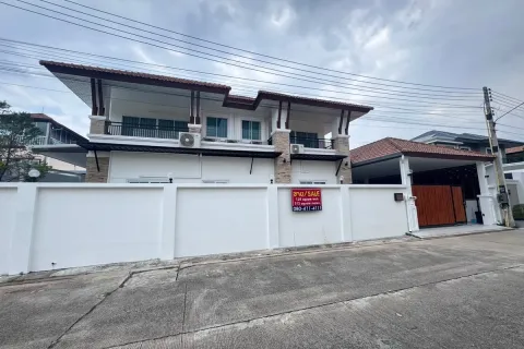 Casa de 5 dormitorios en Jomtien Beach, Pattaya, Tailandia № 211322 - foto 19