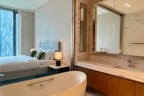 Condo in Bangkok, Thailand, 2 bedrooms  № 181199 - photo 20