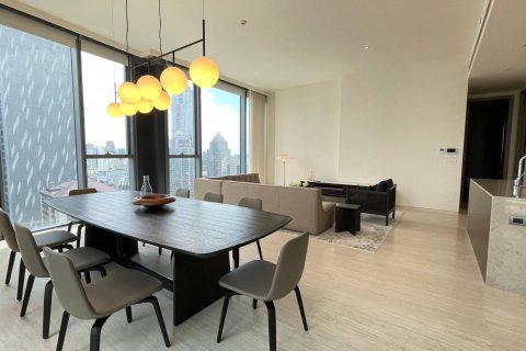 Condo in Bangkok, Thailand, 2 bedrooms  № 181199 - photo 5