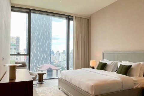 Condo in Bangkok, Thailand, 2 bedrooms  № 181199 - photo 14