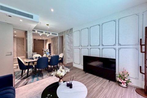 Condo in Bangkok, Thailand, 3 bedrooms  № 181200 - photo 3