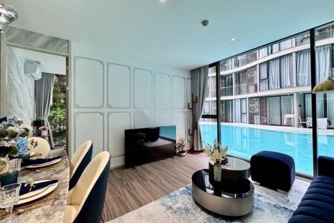 Condo in Bangkok, Thailand, 3 bedrooms  № 181200 - photo 7