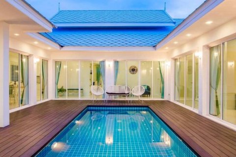 Вилла в Хуа Хине, Таиланд с 3 спальнями  № 135262 - фото 4