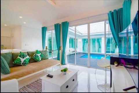 Вилла в Хуа Хине, Таиланд с 3 спальнями  № 135262 - фото 8