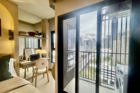 Кондоминиум с 1 спальней в Хуай Кванге, Бангкок, Таиланд № 135265 - фото 3