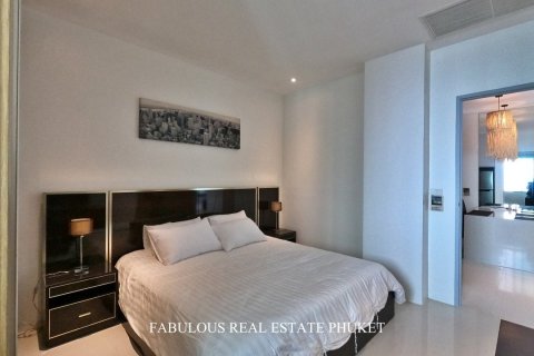 Condo in Kamala, Thailand, 2 bedrooms № 179767 - photo 14