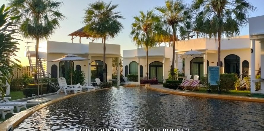 Villa in Ko Lanta Yai, Thailand 9 bedrooms № 179766