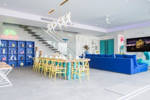 Villa in Patong, Thailand 5 bedrooms № 179763 - photo 11