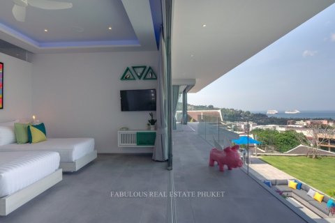 Villa in Patong, Thailand 5 bedrooms № 179763 - photo 23