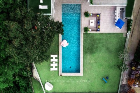 Villa in Patong, Thailand 5 bedrooms № 179763 - photo 3