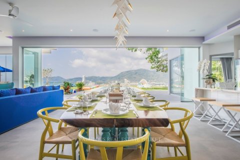 Villa in Patong, Thailand 5 bedrooms № 179763 - photo 14