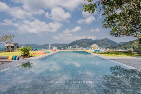Villa in Patong, Thailand 5 bedrooms № 179763 - photo 7