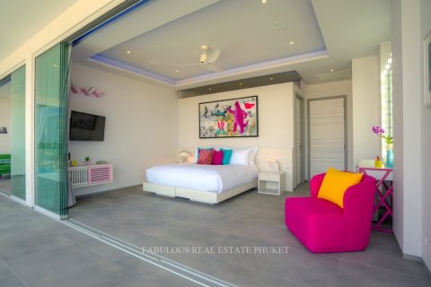 Villa in Patong, Thailand 5 bedrooms № 179763 - photo 18