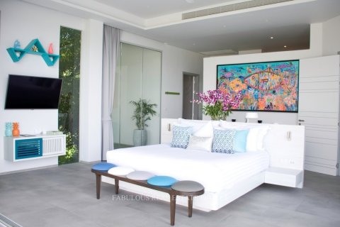 Villa in Patong, Thailand 5 bedrooms № 179763 - photo 22