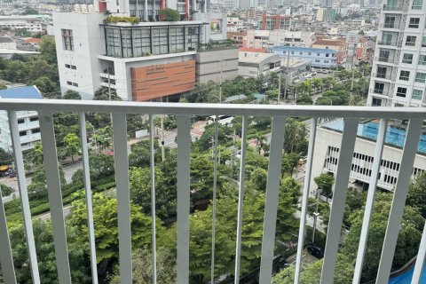 Студия в кондо в Банг-Кхо-Лаеме, Бангкок, Таиланд № 148626 - фото 11