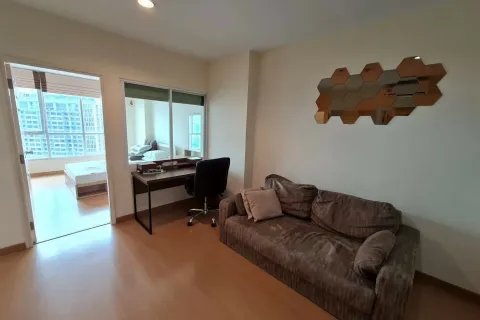 Студия в кондо в Ваттхане, Бангкок, Таиланд № 150025 - фото 2