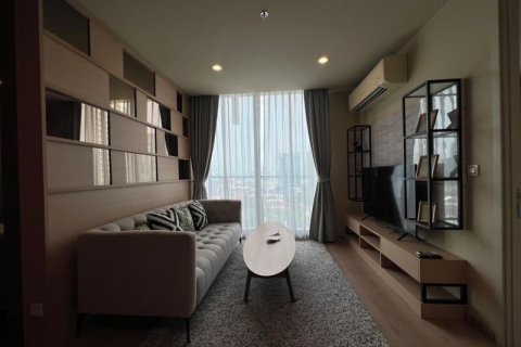 Condo à Watthana, Bangkok, Thaïlande, 2 chambres  № 173690 - photo 1