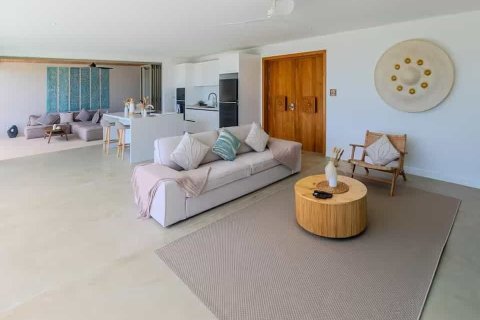 Villa in Ko Samui, Thailand 3 bedrooms № 173689 - photo 8