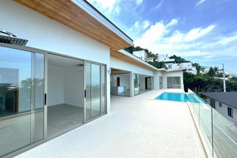 Villa in Ko Samui, Thailand 3 bedrooms № 173689 - photo 4