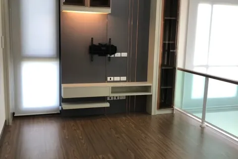 House in Bang Kaeo, Thailand 5 bedrooms № 173691 - photo 8