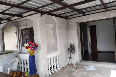 House in Bang Khen, Bangkok, Thailand 4 bedrooms № 173692 - photo 6
