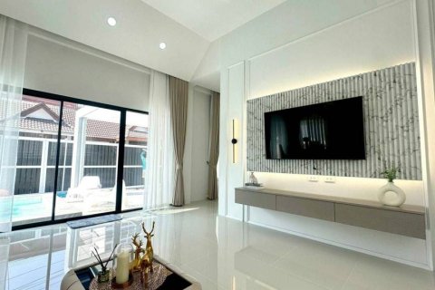 Вилла в Паттайе, Таиланд с 3 спальнями  № 161107 - фото 5