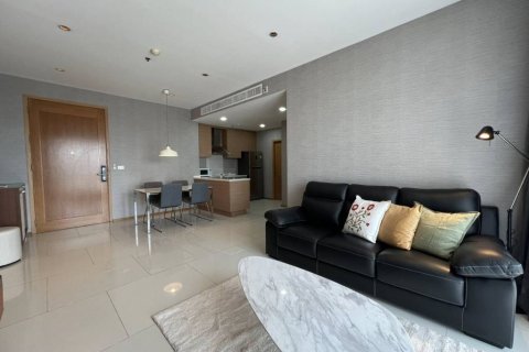 Condo in Bangkok, Thailand, 1 bedroom  № 161110 - photo 2