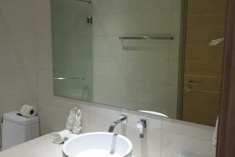 Condo in Phuket, Thailand, 2 bedrooms  № 155128 - photo 9