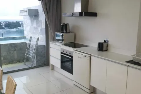 Condo in Phuket, Thailand, 2 bedrooms  № 155128 - photo 7