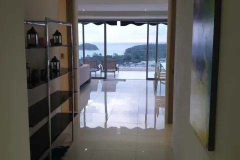 Condo in Phuket, Thailand, 2 bedrooms  № 155128 - photo 22