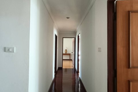 Кондоминиум с 4 спальнями в Ян Наве, Бангкок, Таиланд № 155130 - фото 13