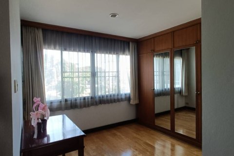 Кондоминиум с 4 спальнями в Ян Наве, Бангкок, Таиланд № 155130 - фото 22