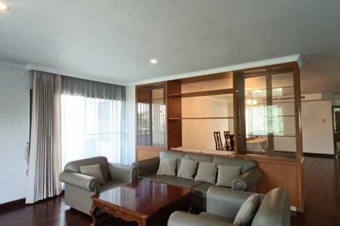 Кондоминиум с 4 спальнями в Ян Наве, Бангкок, Таиланд № 155130 - фото 2