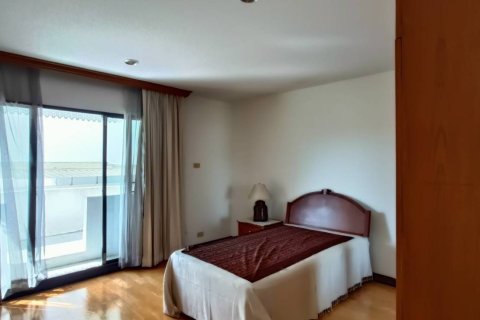 Кондоминиум с 4 спальнями в Ян Наве, Бангкок, Таиланд № 155130 - фото 15