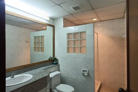 Кондоминиум с 4 спальнями в Ян Наве, Бангкок, Таиланд № 155130 - фото 11